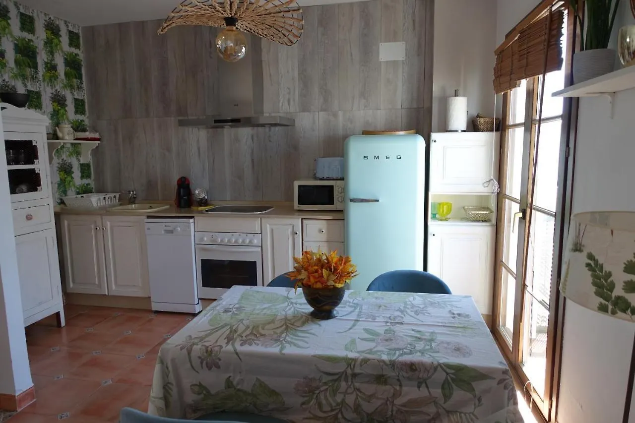 Apartamentos Atlantika, Solo Familias O Parejas Conil De La Frontera Spain